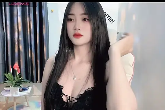 Snapshot of _Aimy_ chatting on 20, 2, 2025 Aimy online show from 20, 2, 2025