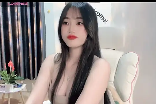 Snapshot of _Aimy_ chatting on 22, 2, 2025 Aimy online show from 22, 2, 2025