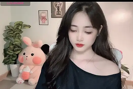 Snapshot of _Aimy_ chatting on 31, 10, 2025 Aimy online show from 31, 10, 2025