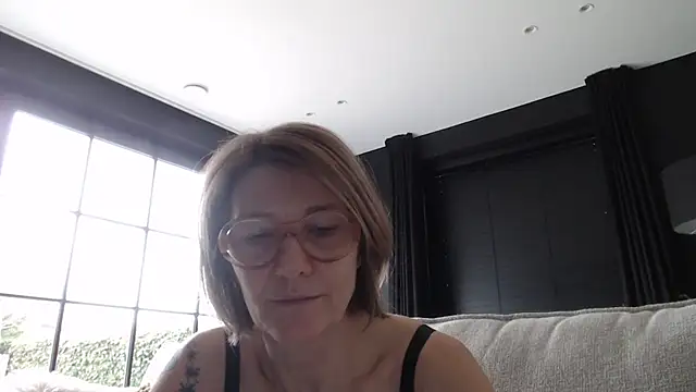 godinflower online show from 10, 2, 2025