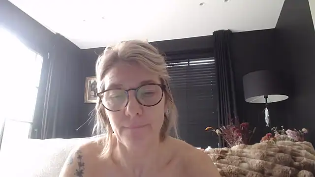 godinflower online show from 23, 10, 2025