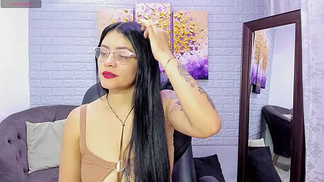 StefyGil  online show from 8, 3, 2026