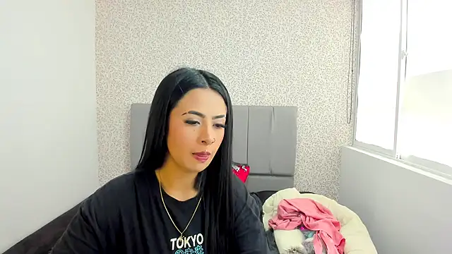 CharlotteeGray  online show from 11, 1, 2025