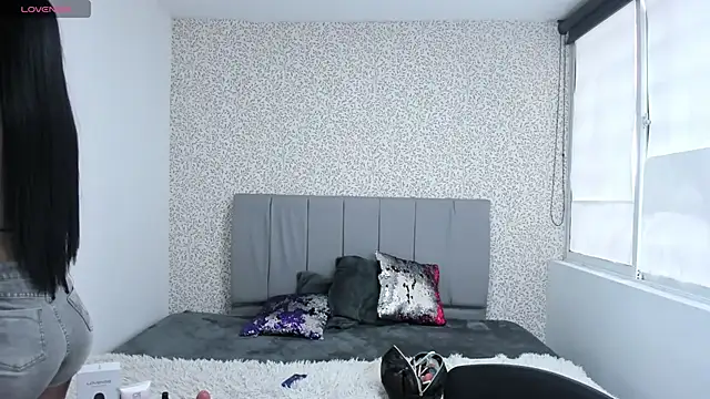CharlotteeGray  online show from 10, 2, 2025