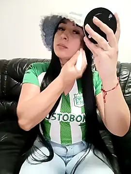 Juanamd1 online show from 18, 12, 2024