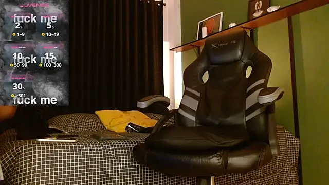 castle 87 online show from 18, 10, 2025