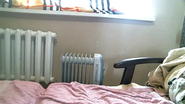 Snapshot of DennisXCaroll chatting on 2, 3, 2025 DennisXCaroll online show from 2, 3, 2025