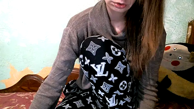 Snapshot of DennisXCaroll chatting on 11, 11, 2025 DennisXCaroll online show from 11, 11, 2025