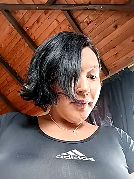 Snapshot of SamaraJay1 chatting on 11, 9, 2025 SamaraJay1 online show from 11, 9, 2025