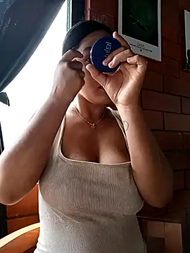 Snapshot of SamaraJay1 chatting on 24, 9, 2025 SamaraJay1 online show from 24, 9, 2025