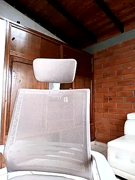 SamaraJay1 online show from 5, 3, 2026