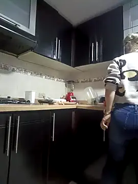 coral smitth online show from 11, 2, 2025