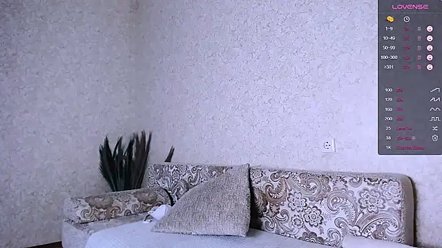 Polina Mature online show from 8, 3, 2026