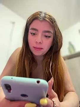 Snapshot of Cloew_Marz chatting on 1, 7, 2026 Cloew Marz online show from 1, 7, 2026
