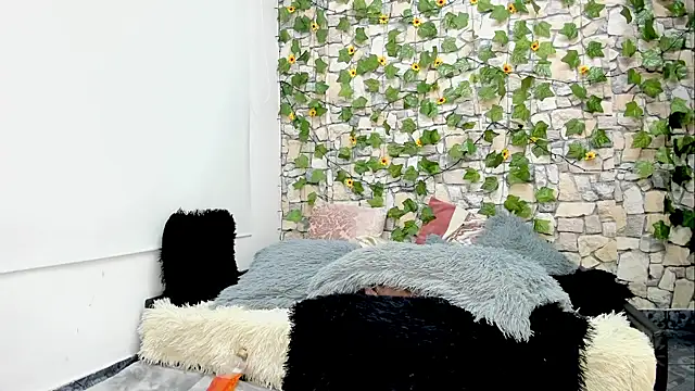 Pandora gu online show from 13, 12, 2024