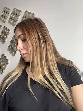 RaquelleDevon online show from 26, 2, 2025