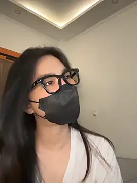 Lilisa miu online show from 1, 10, 2025