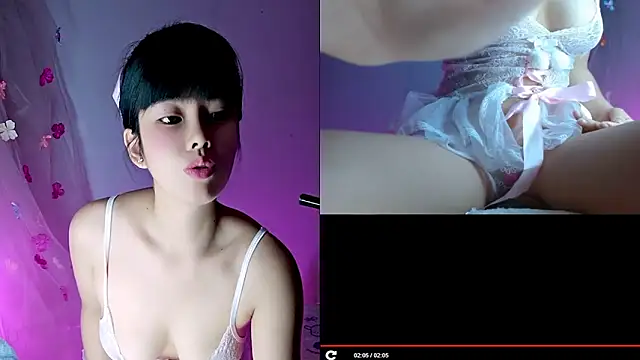 Snapshot of Coffee-Wet chatting on 9, 9, 2025 Coffee-Wet online show from 9, 9, 2025