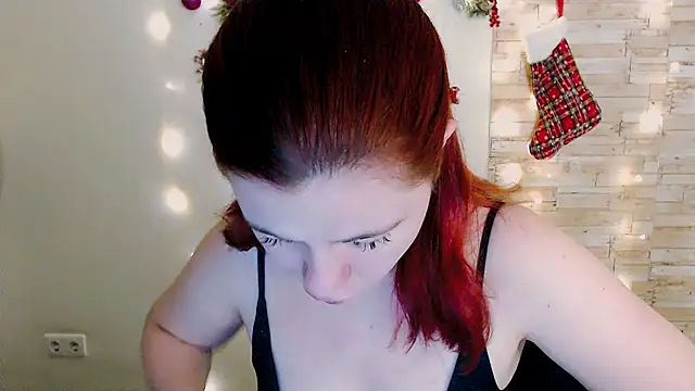 Snapshot of Sun_Alexia chatting on 31, 12, 2024 Sun Alexia online show from 31, 12, 2024