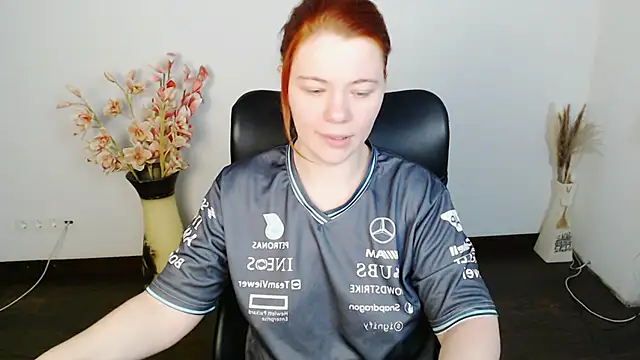 Snapshot of Sun_Alexia chatting on 30, 11, 2025 Sun Alexia online show from 30, 11, 2025