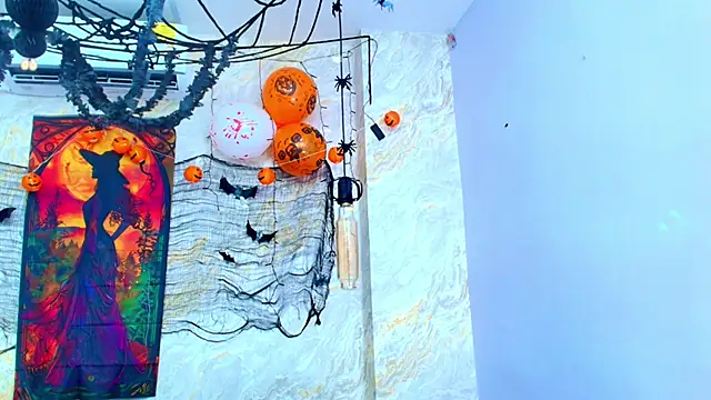 Mia candy 0 online show from 25, 10, 2025