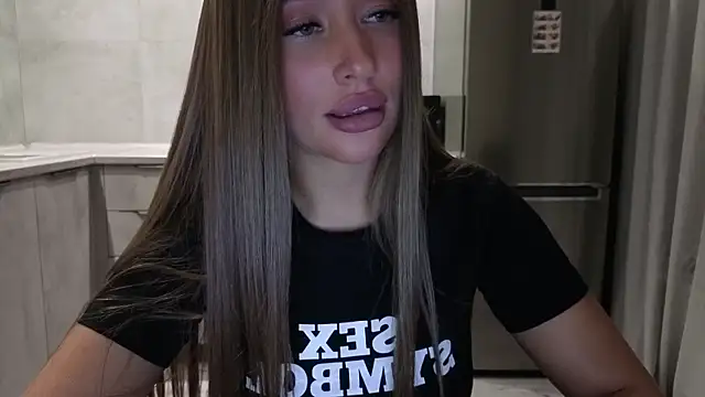 Snapshot of Cinderella____ chatting on 20, 11, 2025 Cinderella online show from 20, 11, 2025