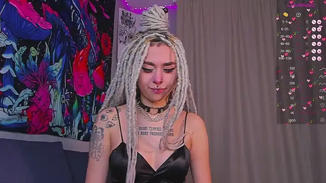 Grace Walker online show from 3, 1, 2025