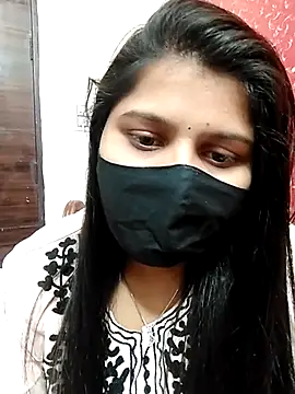 Hotty-simran online show from 5, 3, 2025