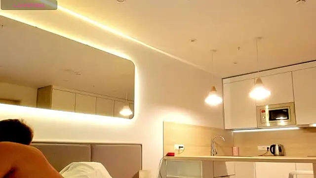 agelandreww online show from 16, 1, 2025