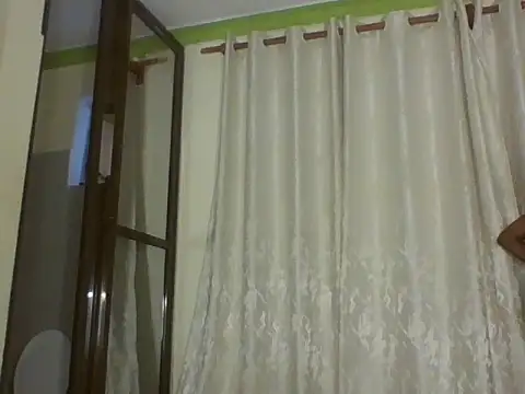 Snapshot of Apple_bitch chatting on 24, 9, 2025 Apple bitch online show from 24, 9, 2025