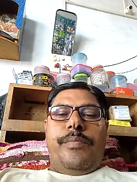 Snapshot of Srmotrs chatting on 9, 9, 2025 Srmotrs online show from 9, 9, 2025