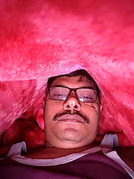 Snapshot of Srmotrs chatting on 7, 11, 2025 Srmotrs online show from 7, 11, 2025