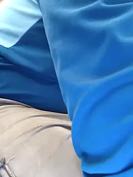 Snapshot of Srmotrs chatting on 2, 12, 2025 Srmotrs online show from 2, 12, 2025