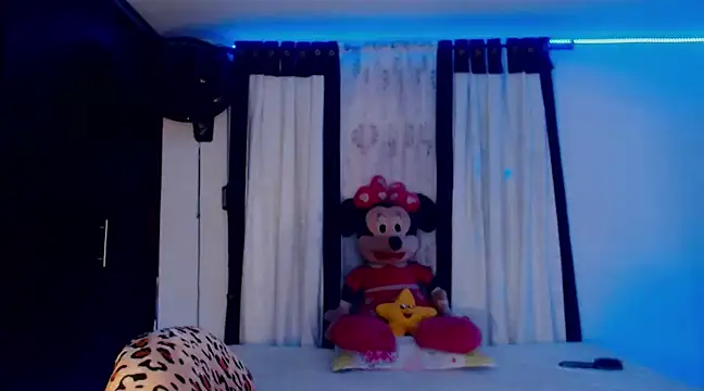 touchm cockhard online show from 3, 1, 2025