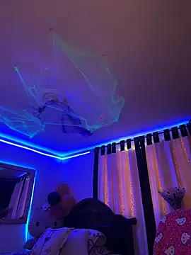 touchm cockhard online show from 19, 10, 2025