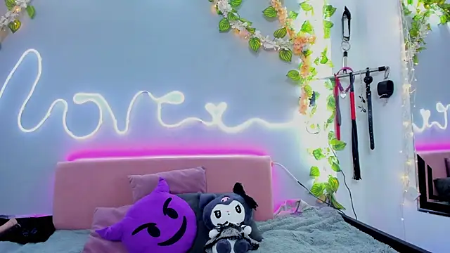 Snapshot of YouliteSllut2 chatting on 16, 1, 2025 YouliteSllut2 online show from 16, 1, 2025