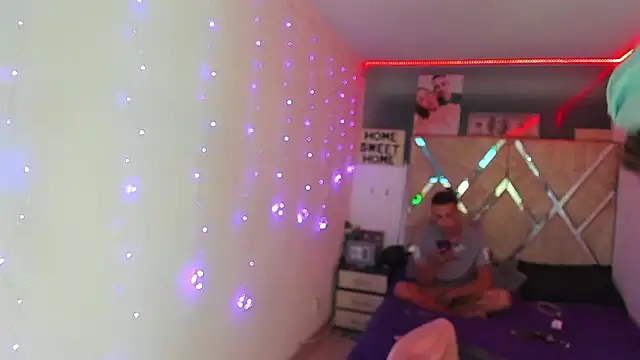 Snapshot of parejacaliente20154 chatting on 5, 2, 2026 parejacaliente20154 online show from 5, 2, 2026