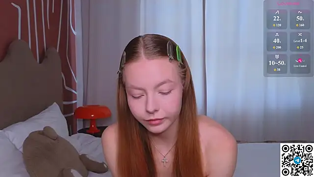 Snapshot of EvaCroan chatting on 9, 5, 2026 EvaCroan online show from 9, 5, 2026