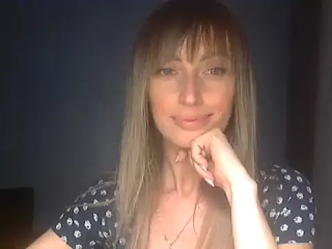 EffectMaya online show from 10, 4, 2026