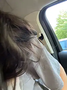 BeautifulMesss online show from 14, 9, 2025