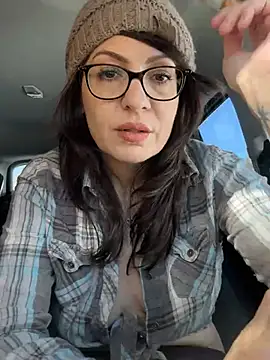 BeautifulMesss online show from 5, 2, 2026