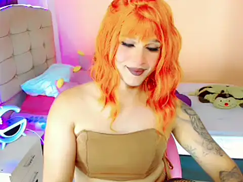 Snapshot of TaylorMon chatting on 5, 2, 2025 TaylorMon online show from 5, 2, 2025