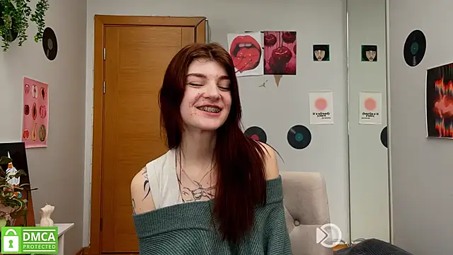 Bunny ShyGirl online show from 26, 2, 2025