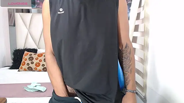 Snapshot of Backsex_boy chatting on 19, 2, 2025 Backsex boy online show from 19, 2, 2025