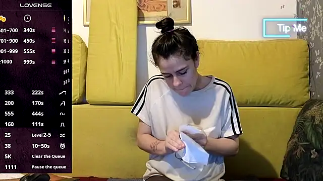 ana squirt69 online show from 18, 11, 2025