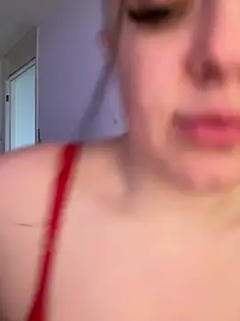 Snapshot of riri_bstvx chatting on 29, 12, 2024 riri bstvx online show from 29, 12, 2024