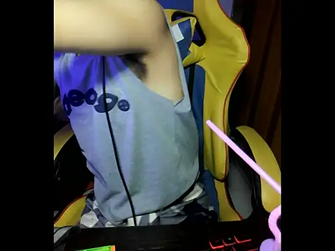 cloudyth1994 online show from 20, 11, 2025