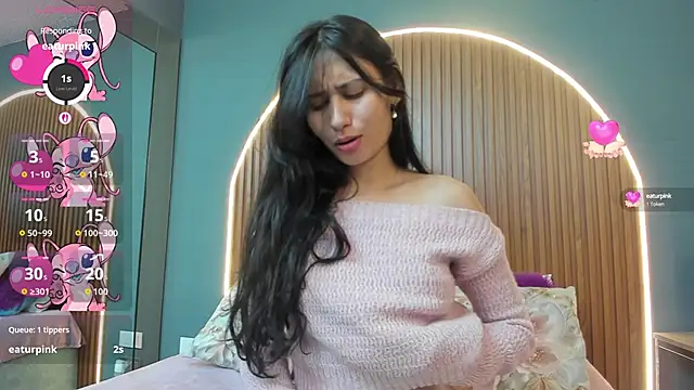 Snapshot of NayeCloud chatting on 16, 9, 2025 NayeCloud online show from 16, 9, 2025