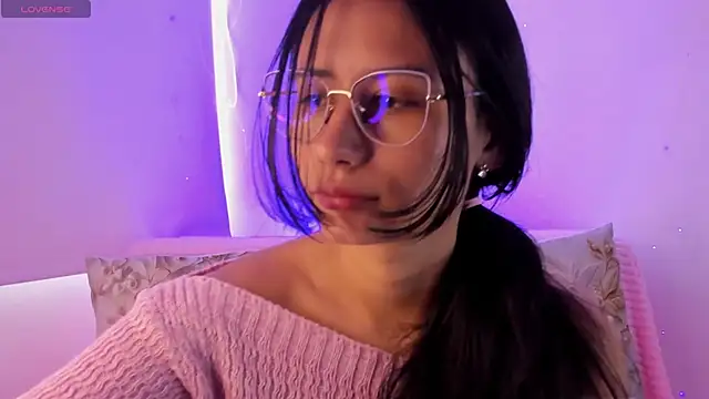 NayeCloud online show from 13, 3, 2026