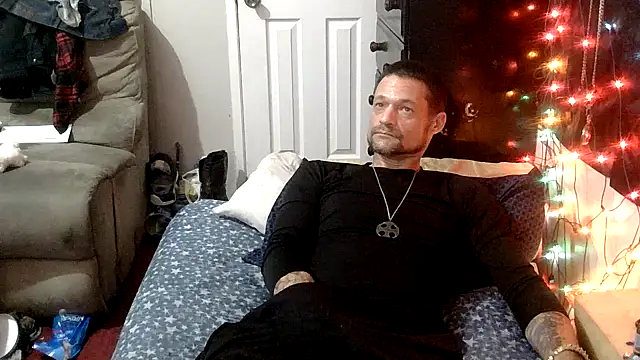 TheOneYouLove69 online show from 15, 1, 2026